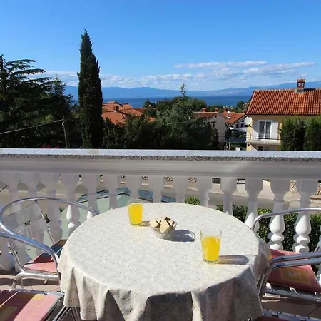 In 19 Apartament *