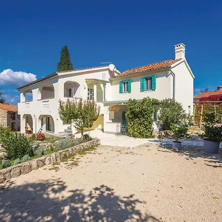 Apartament In 19 Malinska