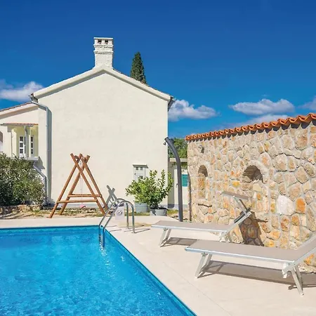 Apartament In 19 Malinska