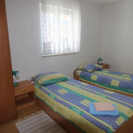 Apartament In 19 *